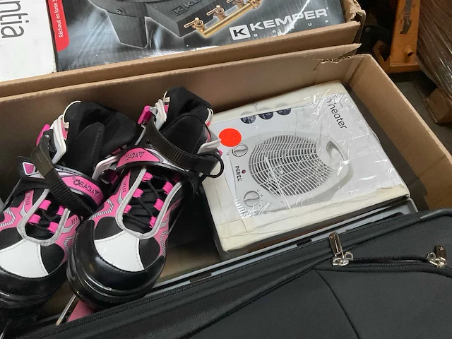 Partij retourgoederen - afbeelding 16 van  31