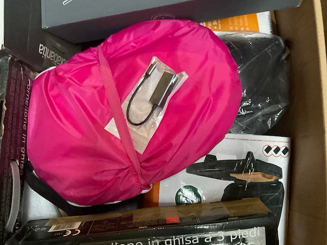 Partij retourgoederen - afbeelding 21 van  31