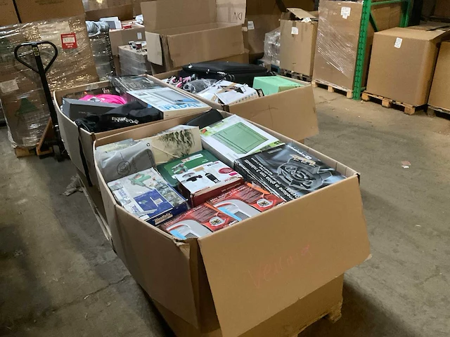 Partij retourgoederen - afbeelding 23 van  31