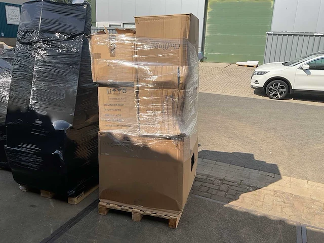 Partij retourgoederen - afbeelding 7 van  22