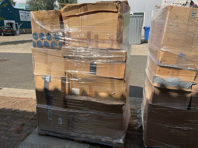 Partij retourgoederen - afbeelding 14 van  22