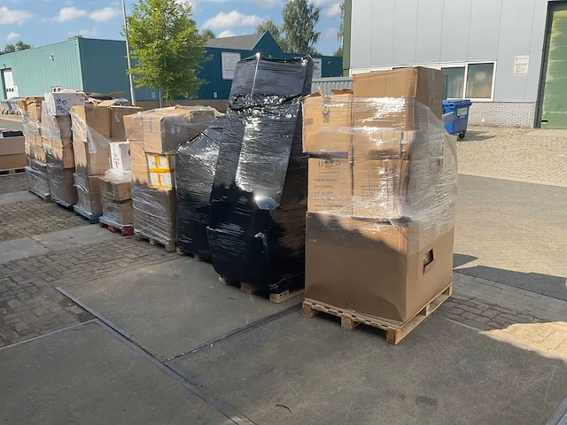 Partij retourgoederen - afbeelding 17 van  22