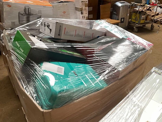 Partij retourgoederen - afbeelding 14 van  24