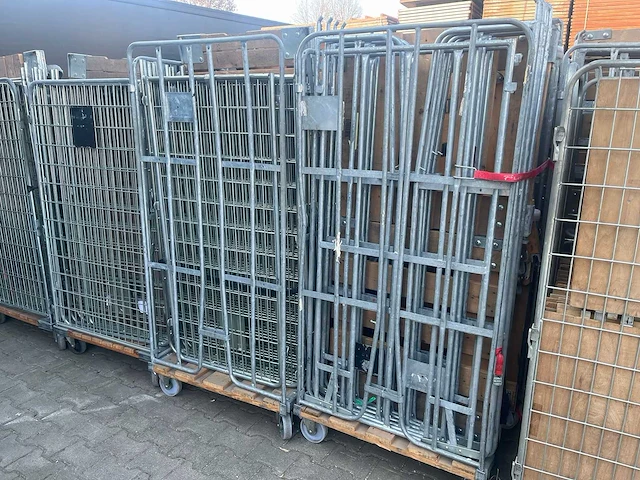 Partij rolcontainers ca 200 stuks - afbeelding 6 van  15