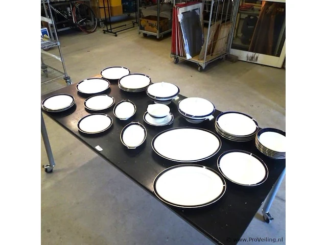 Partij rosenthal germany heinrich servies. in doos - afbeelding 1 van  5