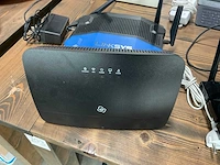 Partij routers en elektronica - afbeelding 10 van  13