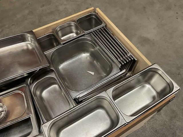 Partij rvs gastronorm bakken - afbeelding 3 van  4