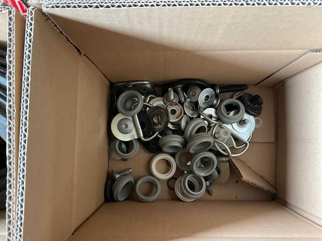 Partij sanitair en verwarming onderdelen - afbeelding 4 van  17