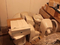 Partij sanitair materialen - afbeelding 1 van  3