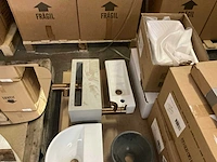 Partij sanitair - afbeelding 4 van  6