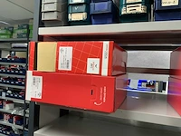 Partij schadeherstel benodigdheden en divers - afbeelding 7 van  19