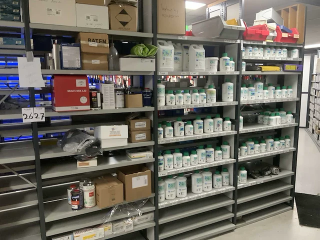 Partij schadeherstel producten - afbeelding 1 van  27