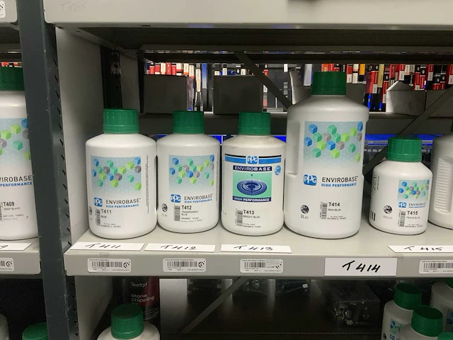 Partij schadeherstel producten - afbeelding 22 van  27