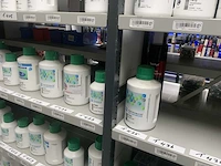 Partij schadeherstel producten - afbeelding 23 van  27