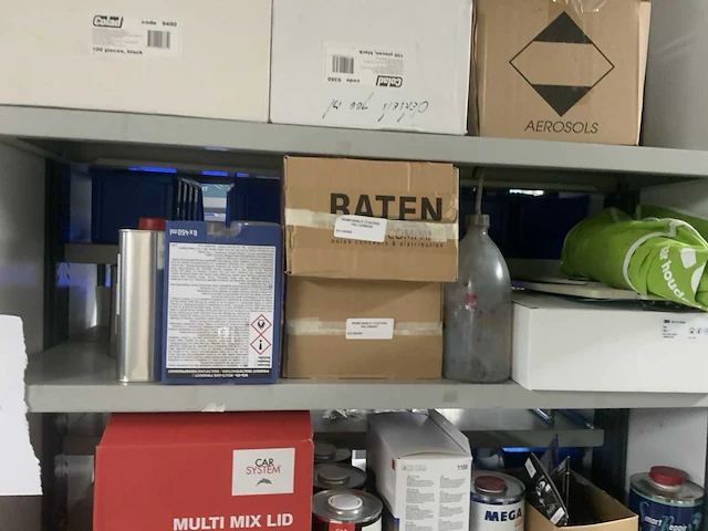 Partij schadeherstel producten - afbeelding 3 van  27