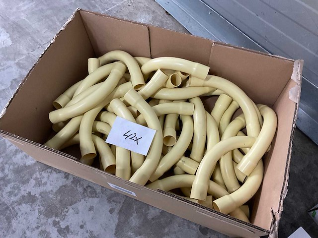 Partij schakelmaterial & elektra toebehoren - afbeelding 10 van  19