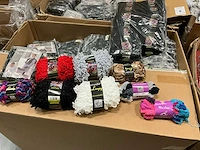 Partij scheepjes voorgeluste breiwol - afbeelding 2 van  8