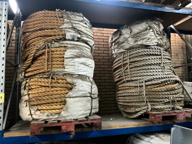 Partij scheepstouw - afbeelding 1 van  7