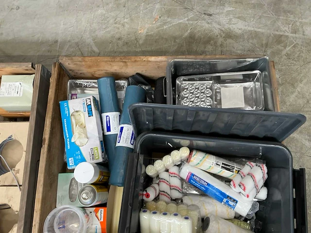 Partij schildersbenodigdheden - afbeelding 5 van  5