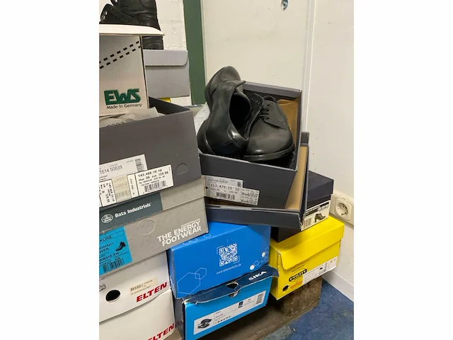 Partij schoenen (42x) - afbeelding 5 van  6