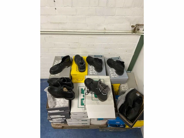 Partij schoenen (42x) - afbeelding 6 van  6