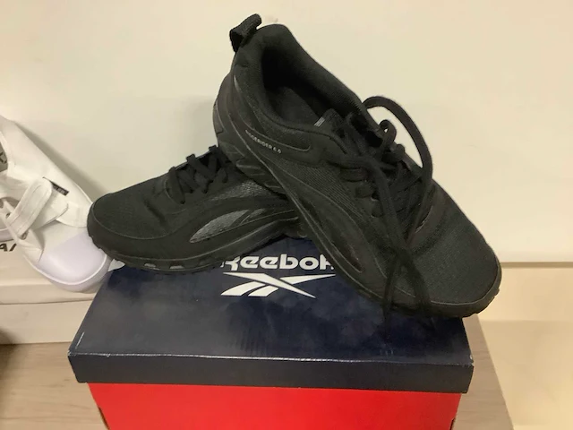 Partij schoenen (95x) - afbeelding 31 van  80
