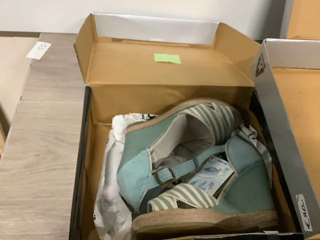 Partij schoenen (95x) - afbeelding 44 van  80