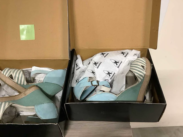 Partij schoenen (95x) - afbeelding 50 van  80