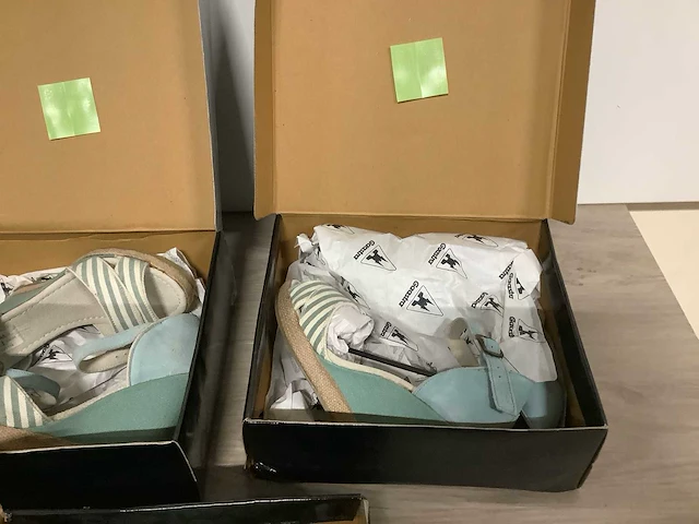 Partij schoenen (95x) - afbeelding 57 van  80