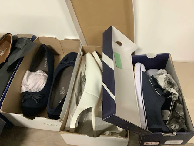 Partij schoenen (95x) - afbeelding 79 van  80