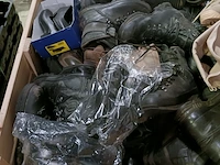 Partij schoenen defensie, meindl, lowa, defensie, haix, schoenen partij - afbeelding 9 van  9
