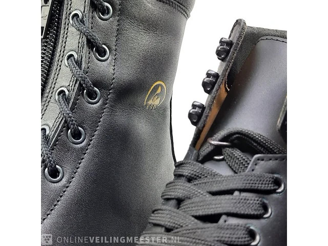 Partij schoenen, diverse maten - afbeelding 8 van  13