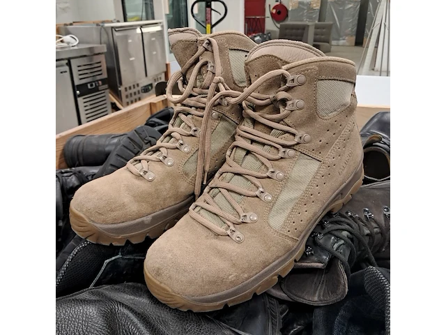 Partij schoenen, meindl /lowa/haix /defensie - afbeelding 9 van  11