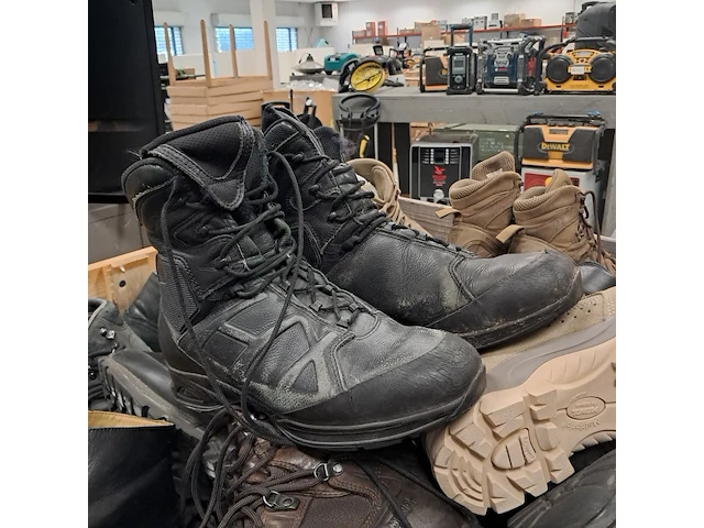 Partij schoenen, meindl /lowa/haix /defensie - afbeelding 10 van  11