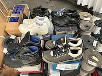 Partij schoenen - afbeelding 2 van  5