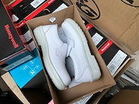 Partij schoenen - afbeelding 2 van  10