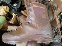 Partij schoenen - afbeelding 3 van  9