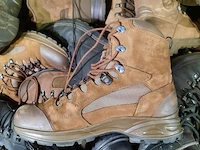 Partij schoenen - afbeelding 5 van  10