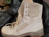 Partij schoenen - afbeelding 9 van  10