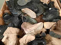 Partij schoenen - afbeelding 3 van  10