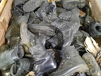 Partij schoenen - afbeelding 7 van  10