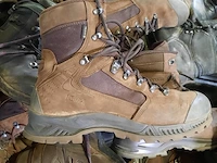 Partij schoenen - afbeelding 5 van  8
