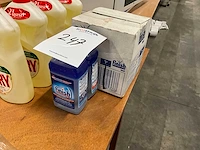 Partij schoonmaak middelen - afbeelding 3 van  5