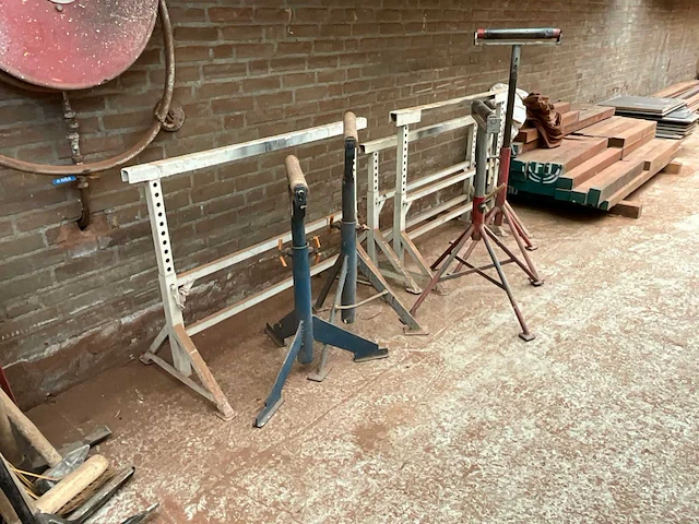 Partij schragen en rolbokken - afbeelding 2 van  4
