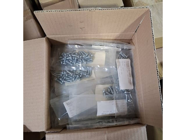 Partij schroefjes - afbeelding 4 van  5