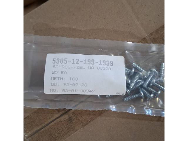 Partij schroefjes - afbeelding 5 van  5