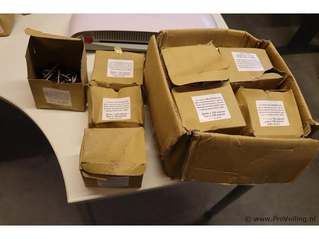 Partij schroeven - ø 6.3 x 60mm - 12 dozen á 100 stuks - afbeelding 1 van  4