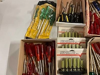 Partij schroevendraaiers - afbeelding 4 van  4