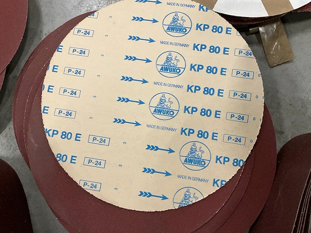 Partij schuurlinnen / schuurpapier o.a. 3m / bibiele - afbeelding 17 van  18