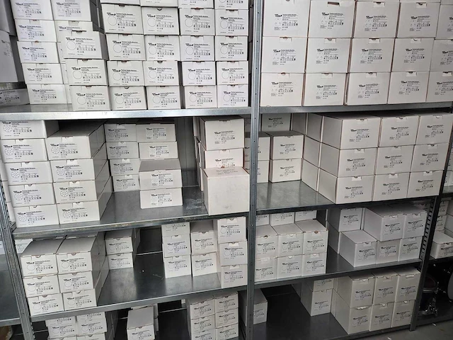 Partij schuurschijven 115 mm | 394 dozen á 50 stuks - afbeelding 11 van  15